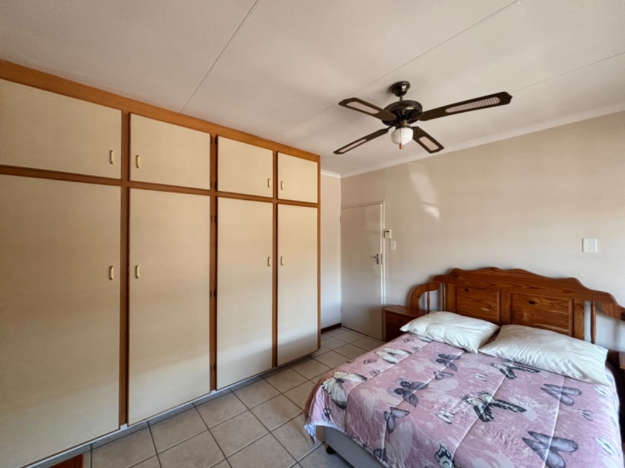 2 Bedroom Property for Sale in Dassie Rand North West